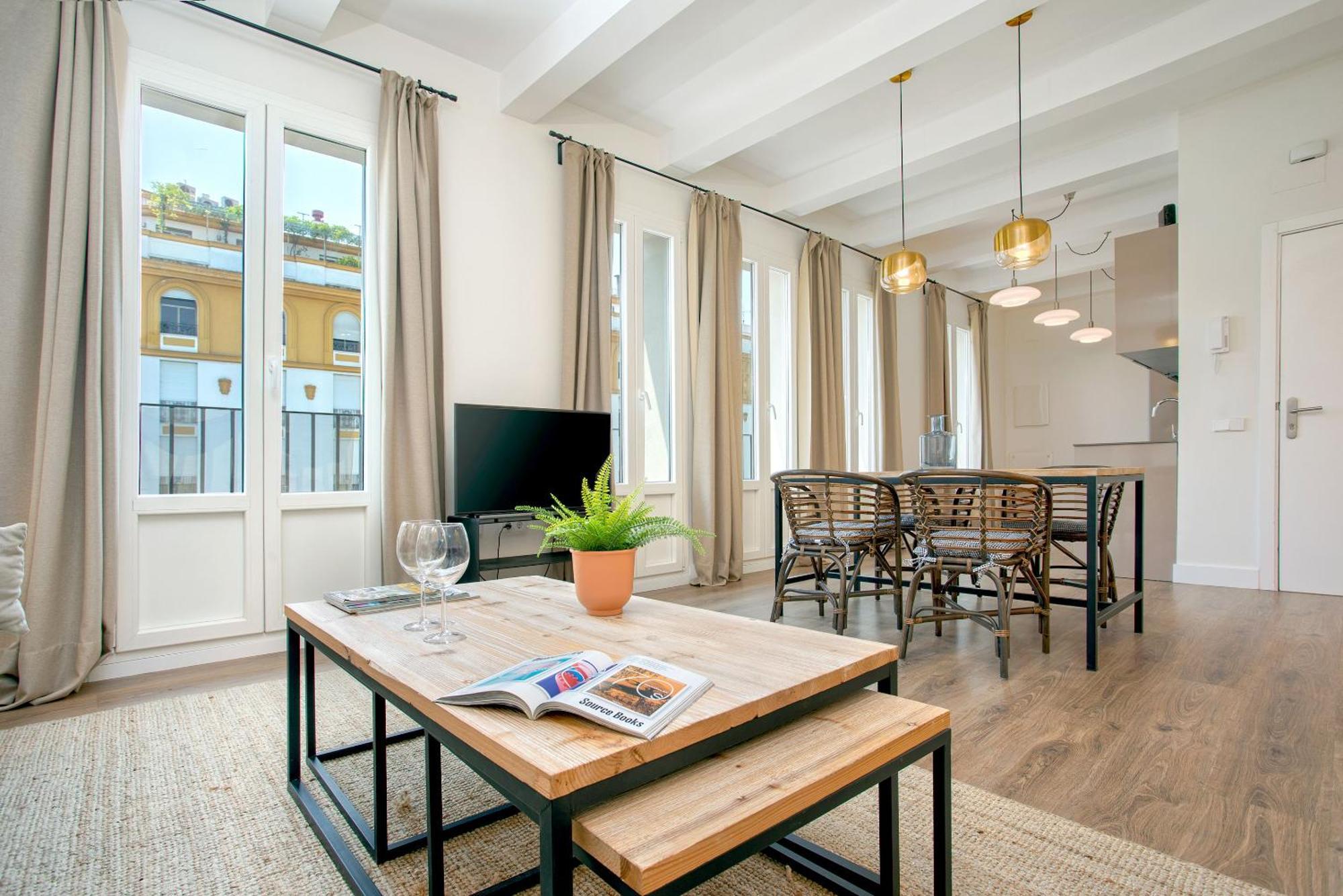 Genteel Home Almirante Lobo เซบีญา ภายนอก รูปภาพ