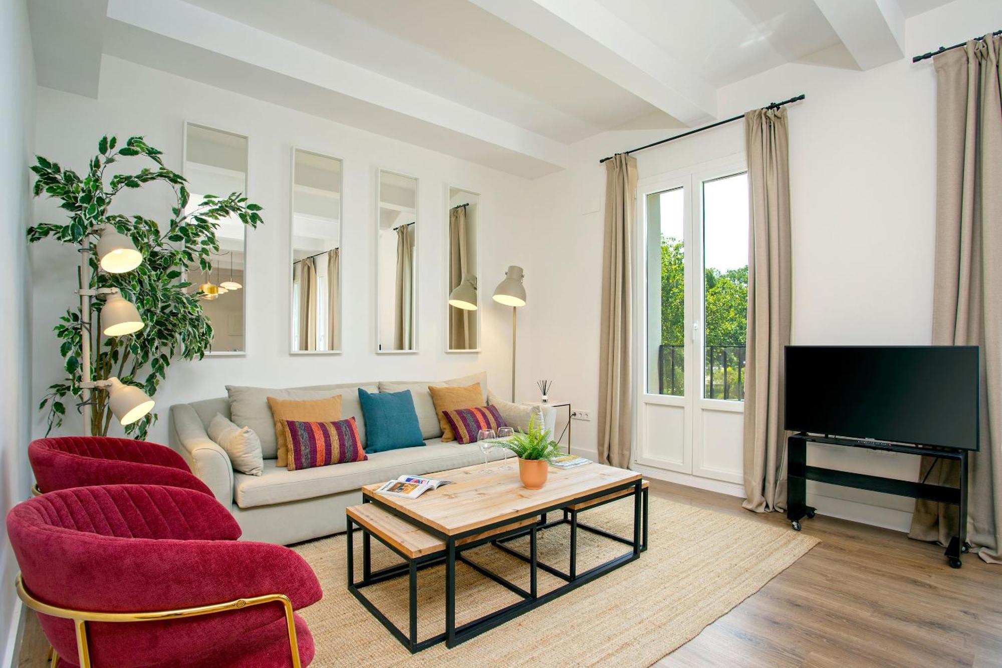Genteel Home Almirante Lobo เซบีญา ภายนอก รูปภาพ