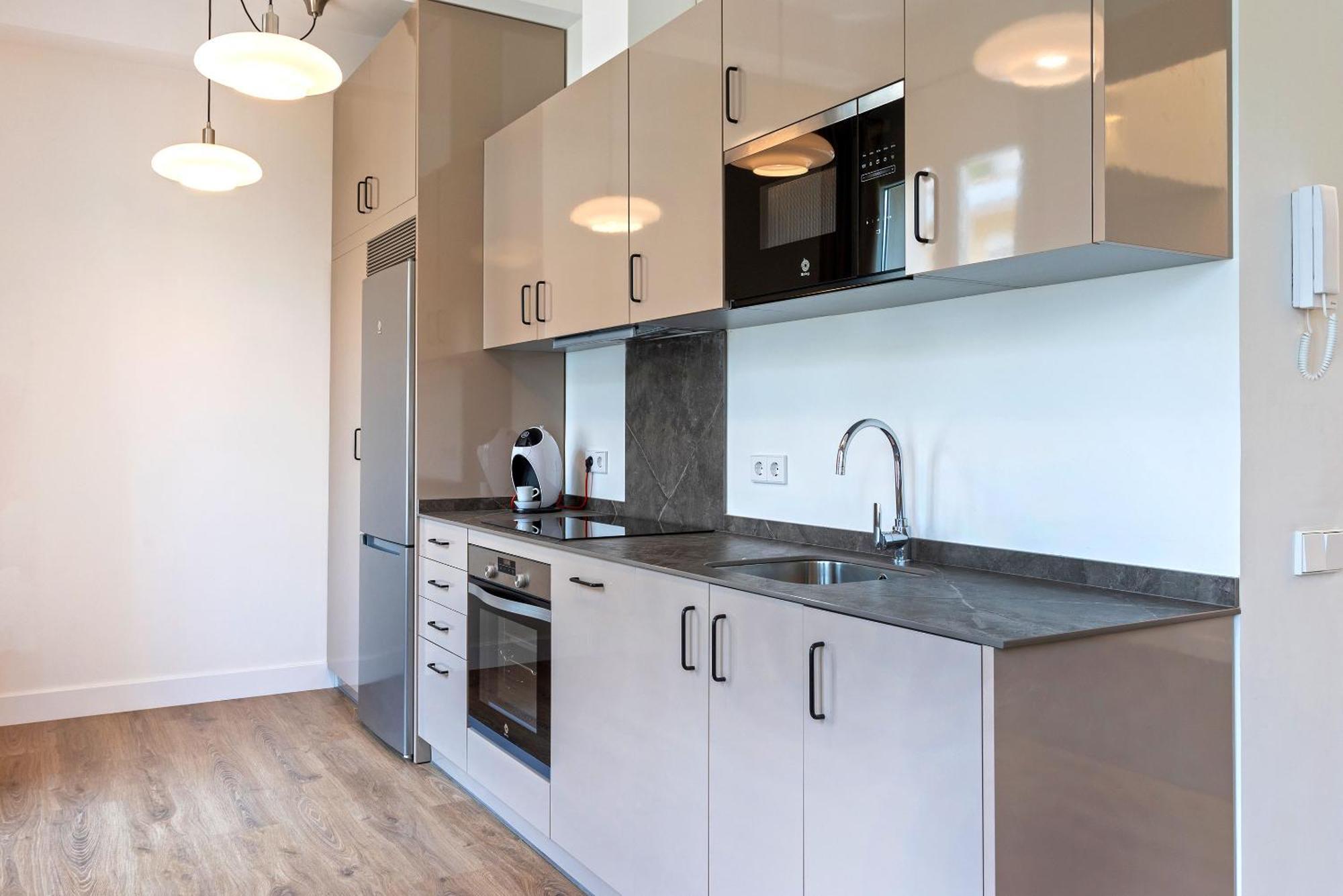 Genteel Home Almirante Lobo เซบีญา ภายนอก รูปภาพ